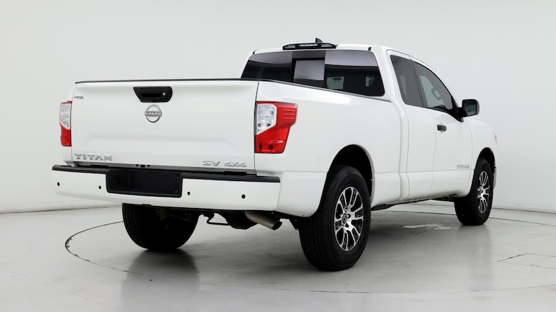 2024 Nissan Titan SV 8