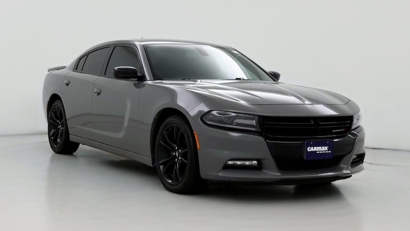 2017 Dodge Charger SXT Hero Image