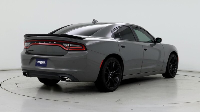 2017 Dodge Charger SXT 8