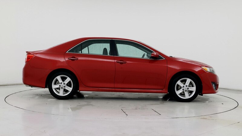 2014 Toyota Camry SE 7