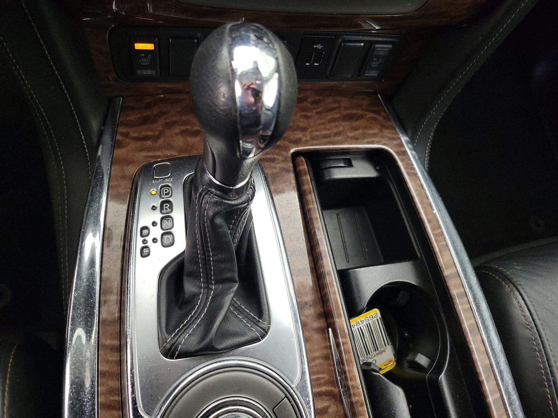 Thumbnail: 2020 Nissan Armada - 18