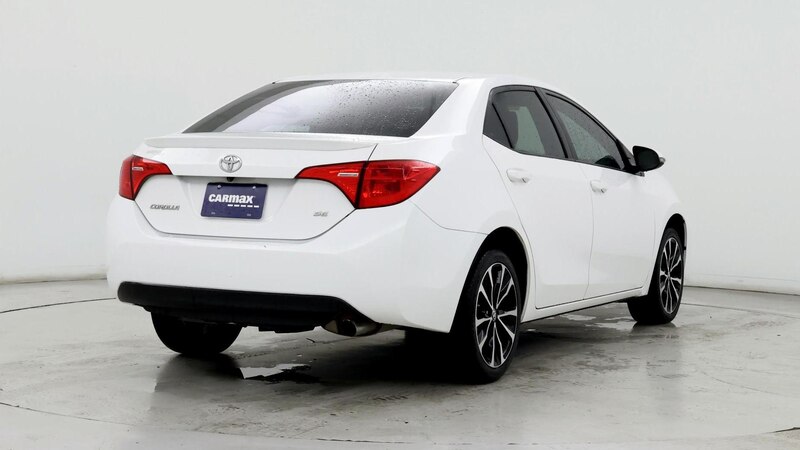 2017 Toyota Corolla SE 8