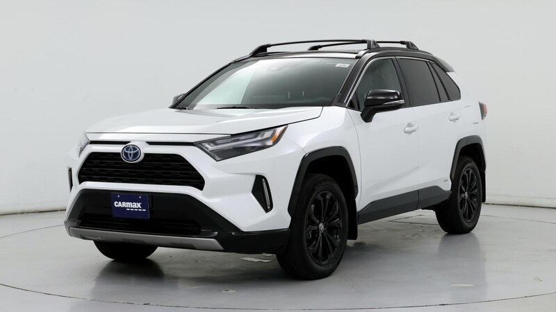 2023 Toyota RAV4 XSE 4