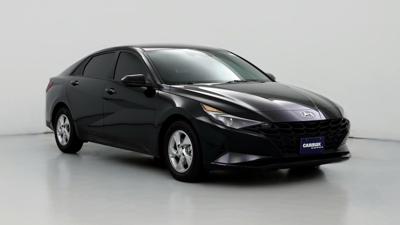 2023 Hyundai Elantra SE Hero Image