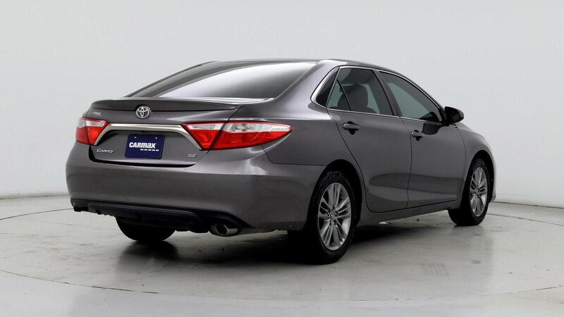 2015 Toyota Camry SE 8