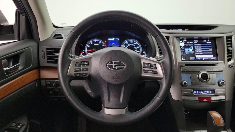 2014 Subaru Outback 2.5i Limited 10