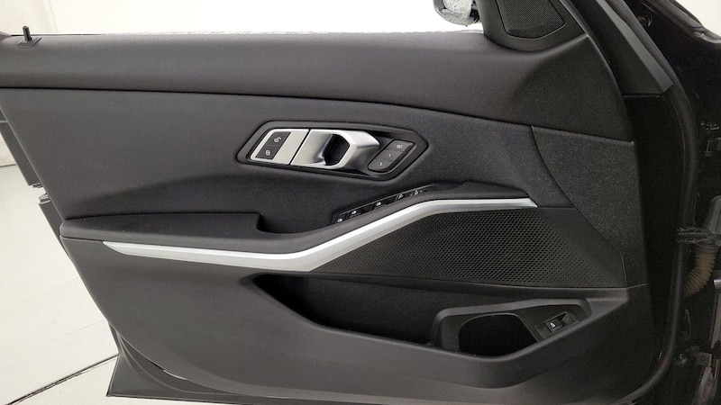 2020 BMW 3 Series 330i xDrive 12