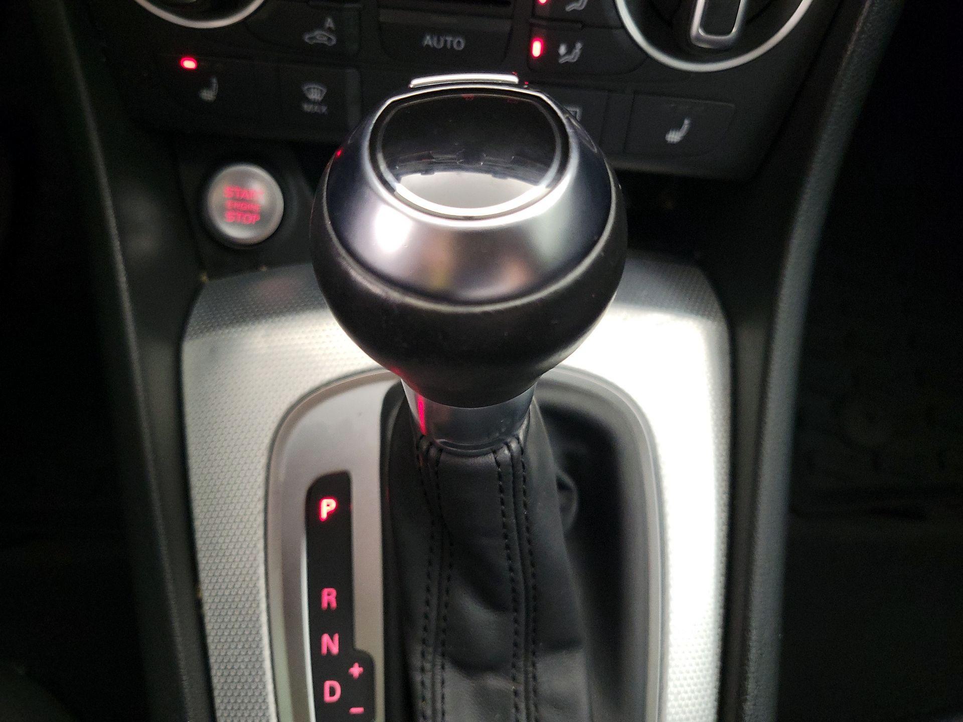 Thumbnail: 2016 Audi Q3 - 17