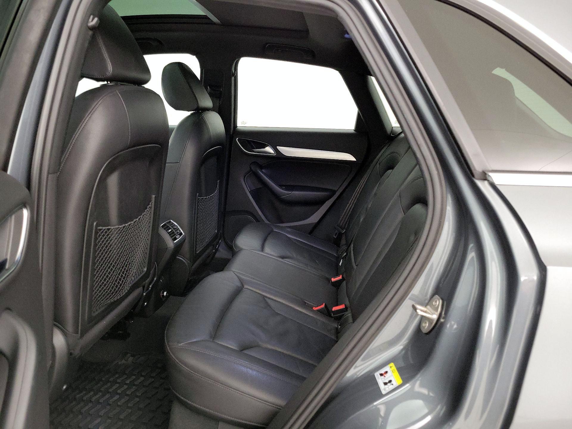 Thumbnail: 2016 Audi Q3 - 19