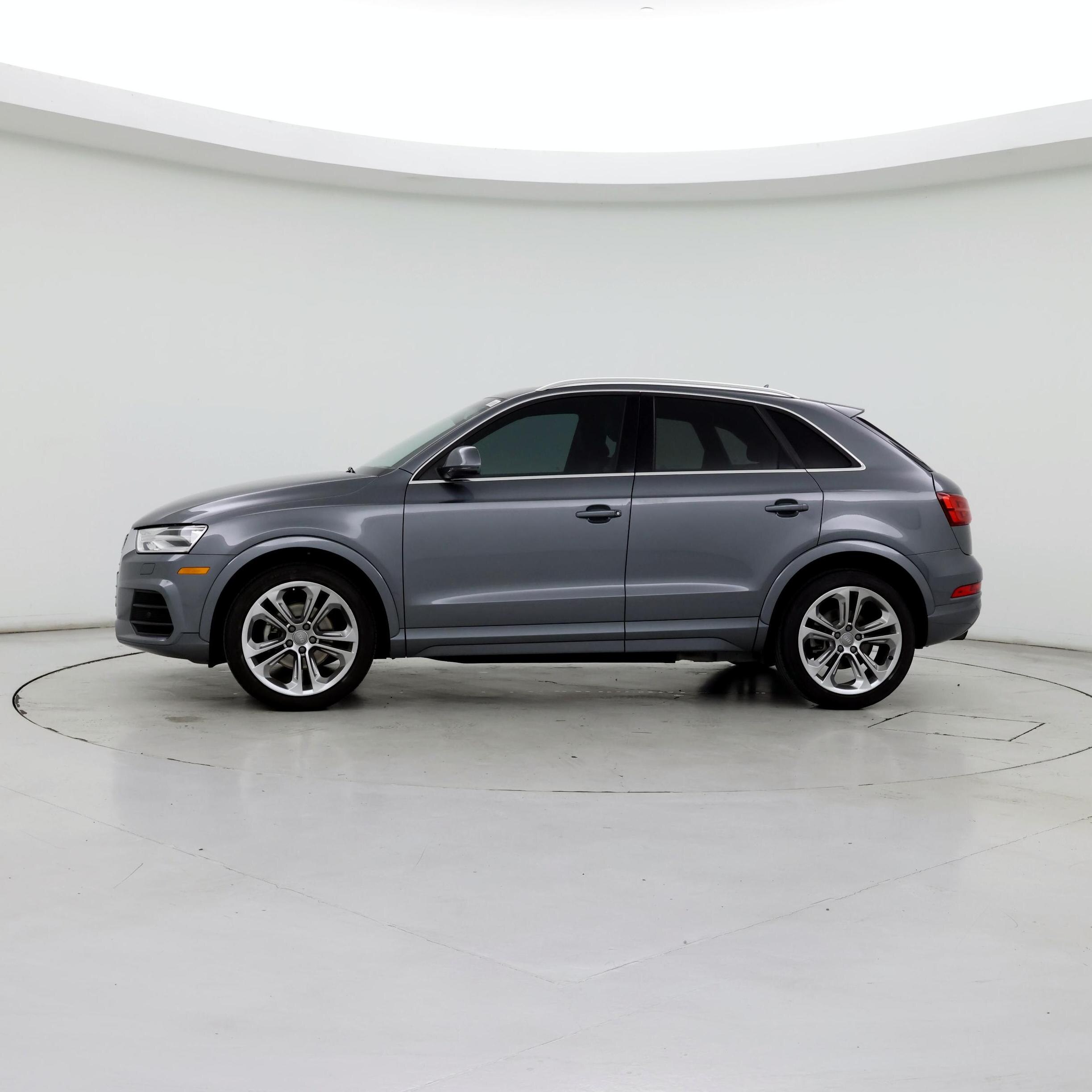 Thumbnail: 2016 Audi Q3 - 3