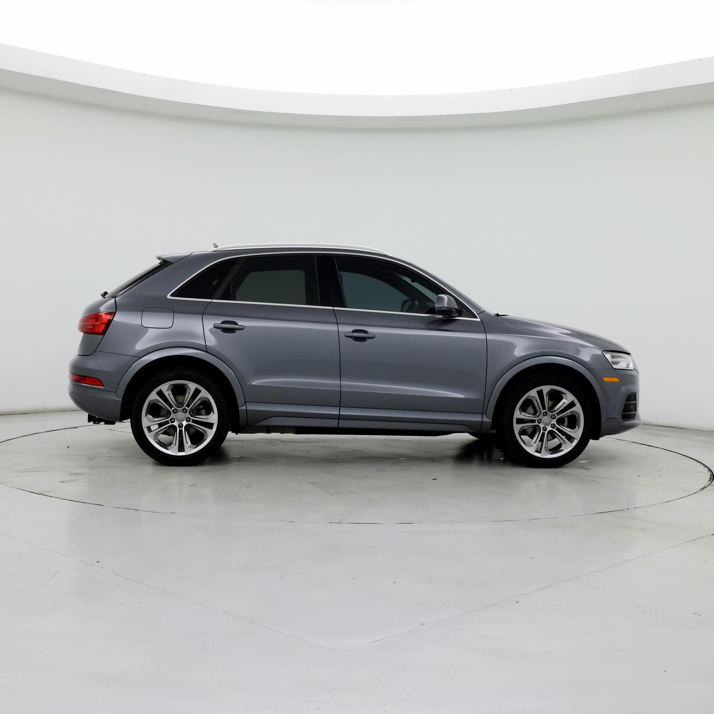 Thumbnail: 2016 Audi Q3 - 7