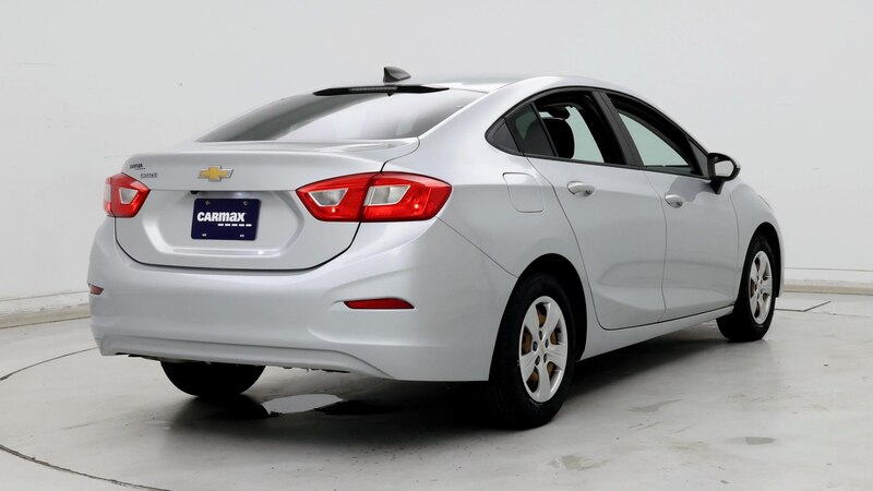 2016 Chevrolet Cruze LS 8