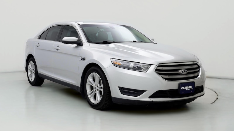 2013 Ford Taurus SEL Hero Image