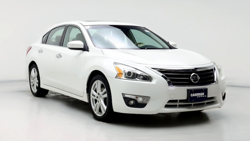 2013 Nissan Altima SL Hero Image