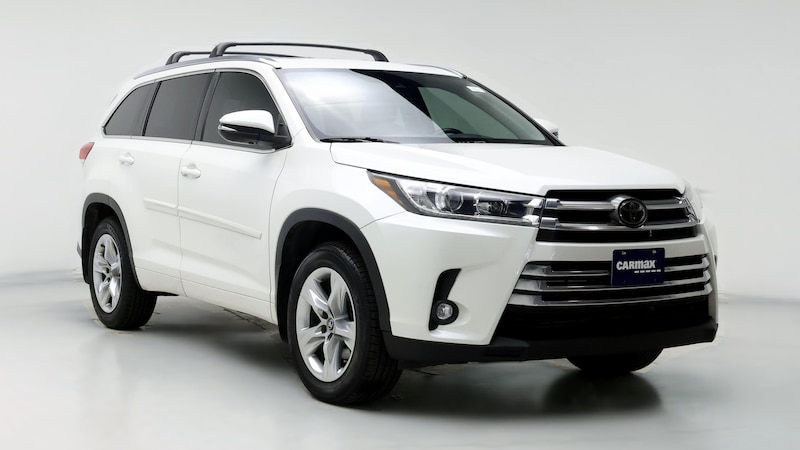 2019 Toyota Highlander Limited Hero Image