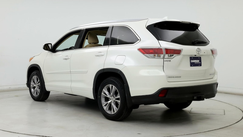 2015 Toyota Highlander XLE 2