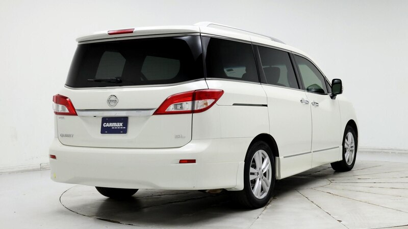 2015 Nissan Quest SL 11