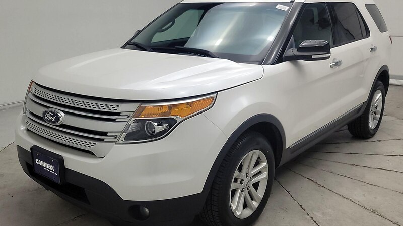 2015 Ford Explorer XLT 3