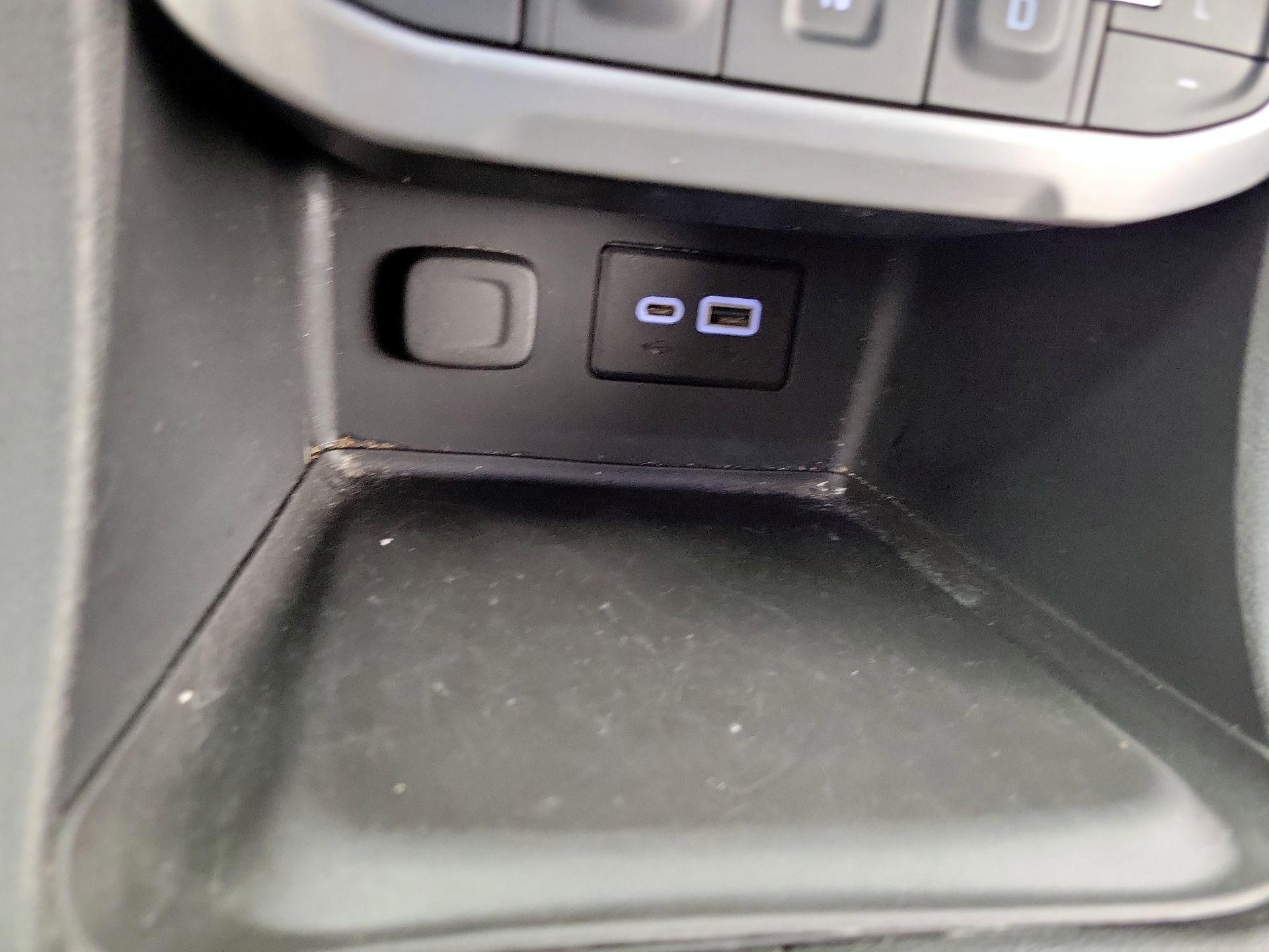 Thumbnail: 2020 GMC Acadia - 18