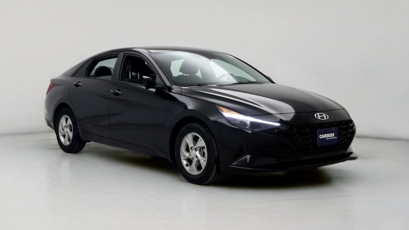 2023 Hyundai Elantra SE Hero Image