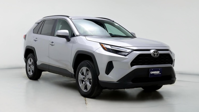 2022 Toyota RAV4 XLE Hero Image