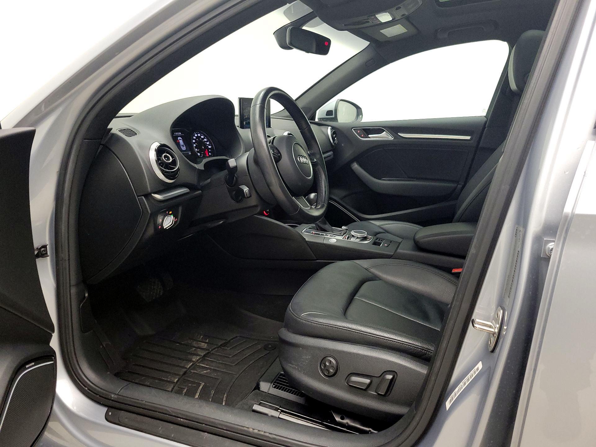 Thumbnail: 2016 Audi A3 - 11