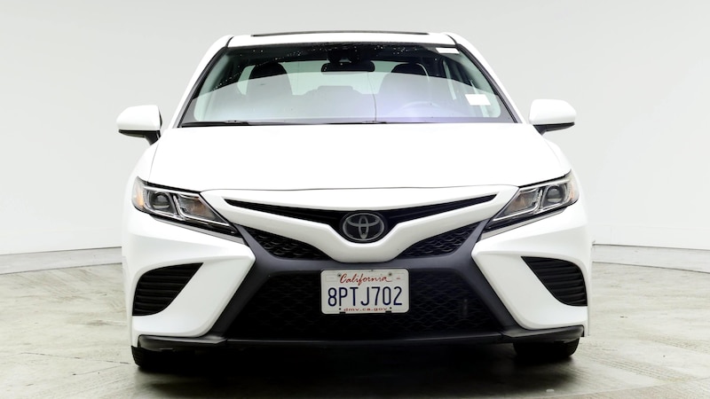 2020 Toyota Camry SE 5