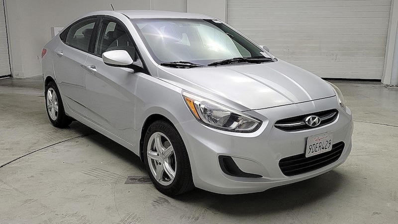 2016 Hyundai Accent SE Hero Image