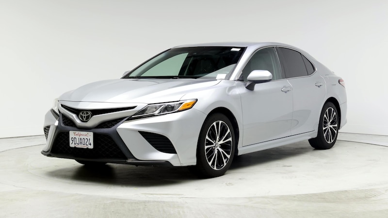 2018 Toyota Camry SE 4