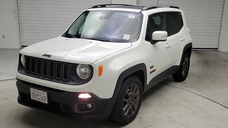 2016 Jeep Renegade 75th Anniversary Edition 3