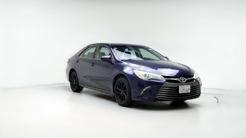 2015 Toyota Camry LE Hero Image