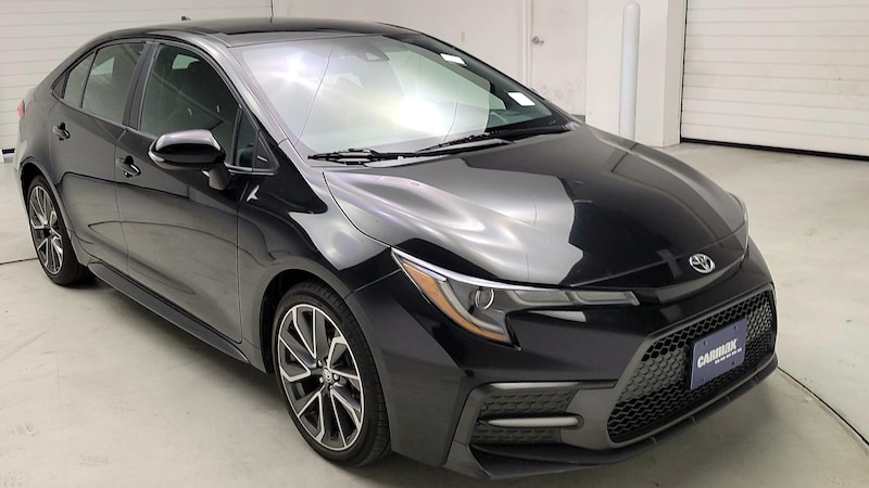 2021 Toyota Corolla SE Hero Image