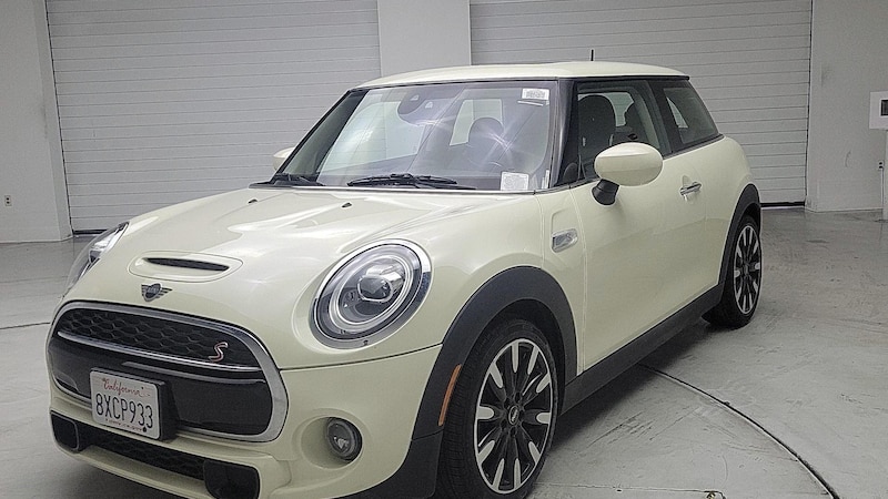 2020 MINI Cooper Hardtop S Hero Image