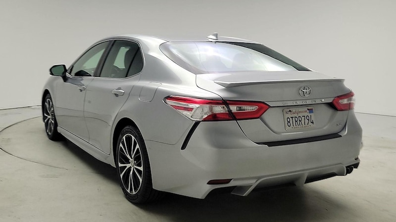 2020 Toyota Camry SE 7