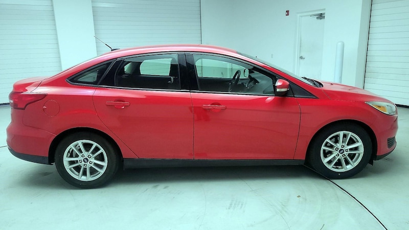 2016 Ford Focus SE 4