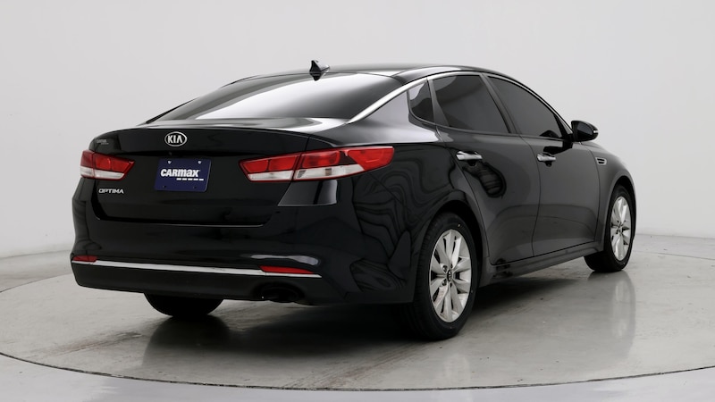 2016 Kia Optima LX 8