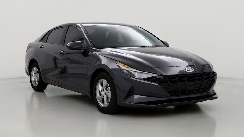 2022 Hyundai Elantra SE Hero Image