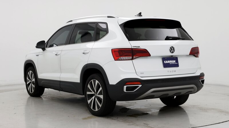 2022 Volkswagen Taos SE 2