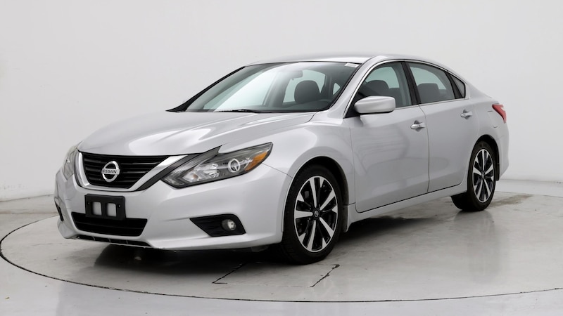 2016 Nissan Altima SR 4