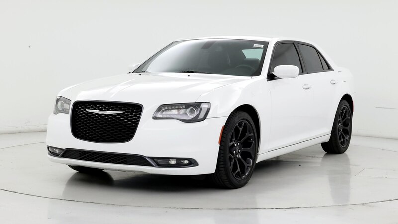 2019 Chrysler 300 S 4