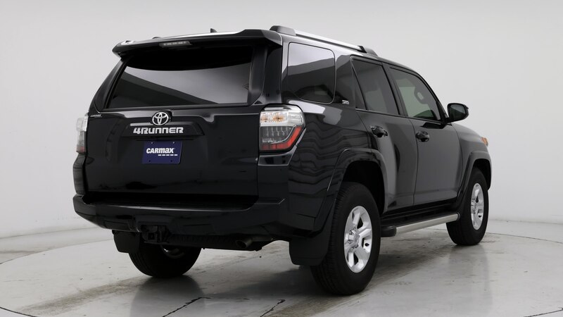 2023 Toyota 4Runner SR5 8