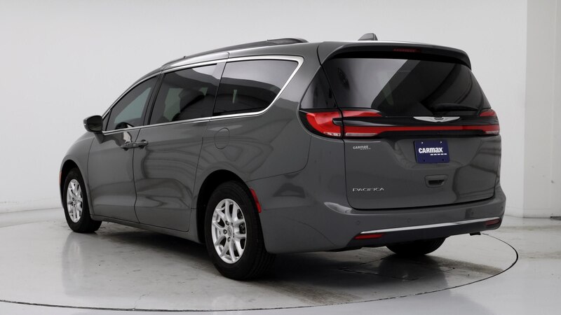 2022 Chrysler Pacifica Touring L 2