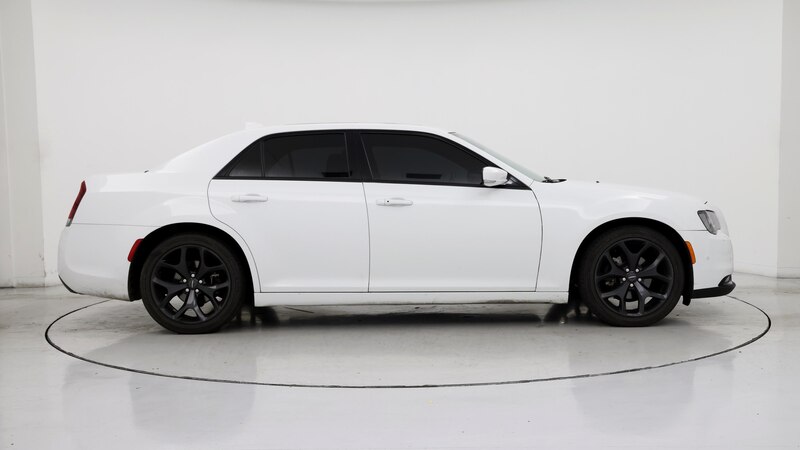 2021 Chrysler 300 S 7