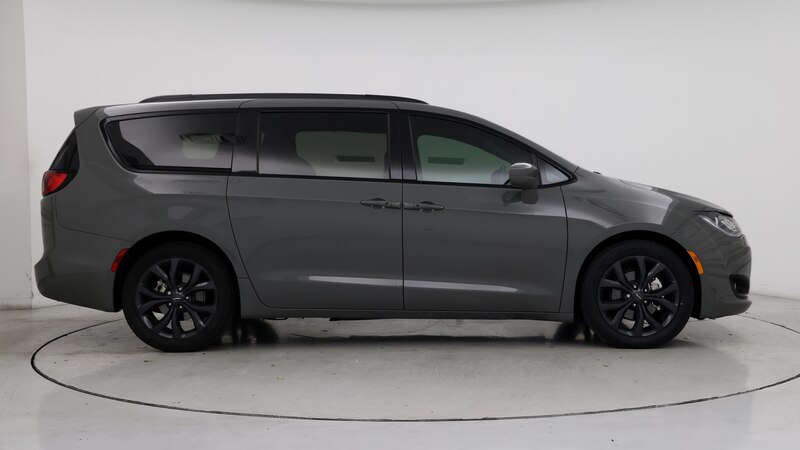 2020 Chrysler Pacifica Touring 7