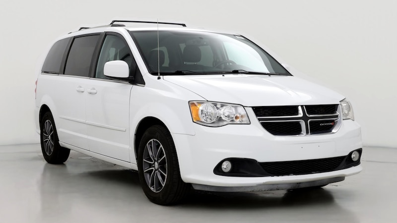 2017 Dodge Grand Caravan SXT Hero Image