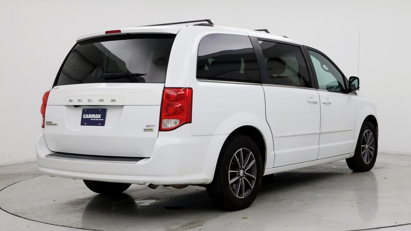 2017 Dodge Grand Caravan SXT 8