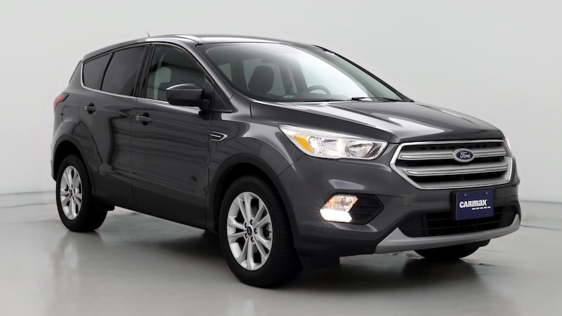 2019 Ford Escape SE Hero Image