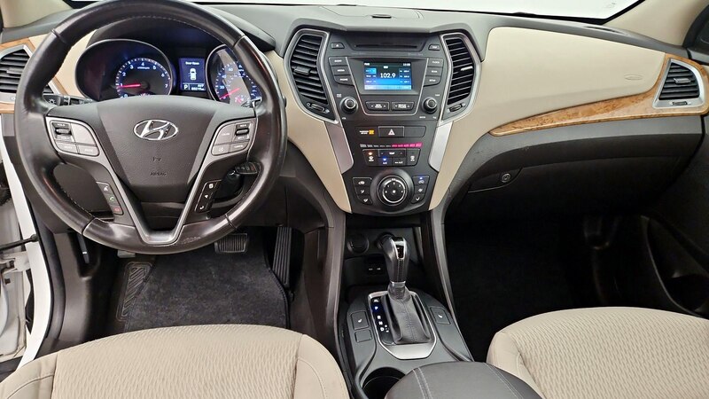 2014 Hyundai Santa Fe Sport 2.0T 9