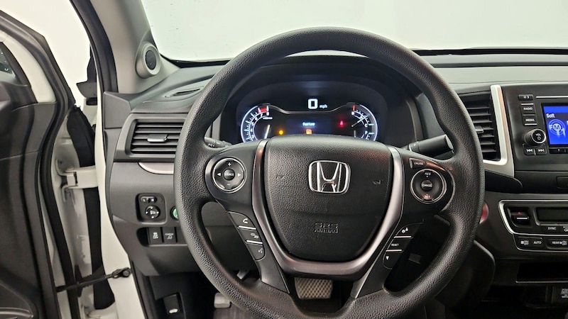 2019 Honda Ridgeline Sport 10