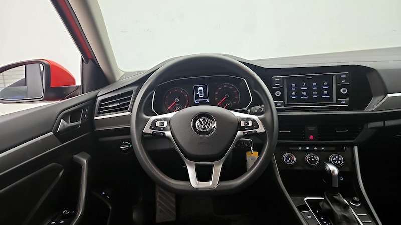 2021 Volkswagen Jetta S 10